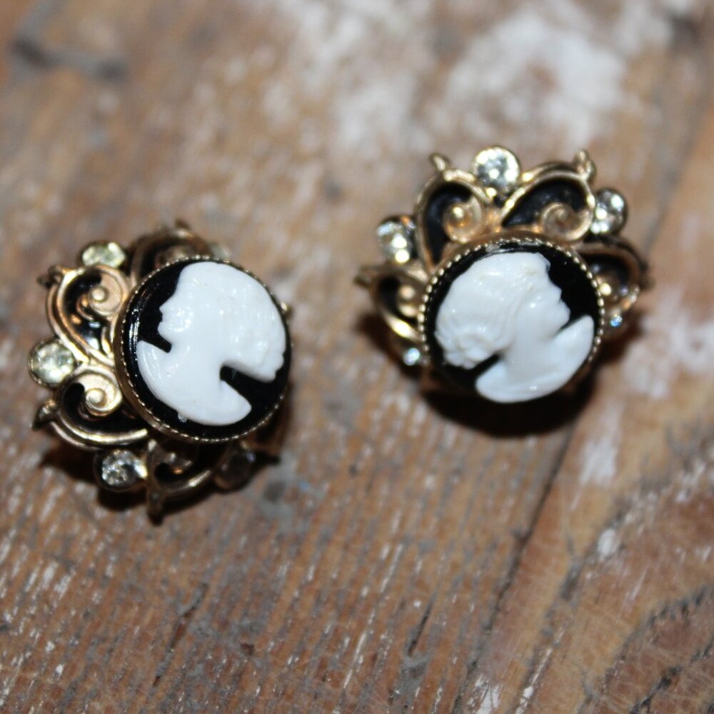 Vintage Cameo Gold Toned set of Earrings Screw Backs